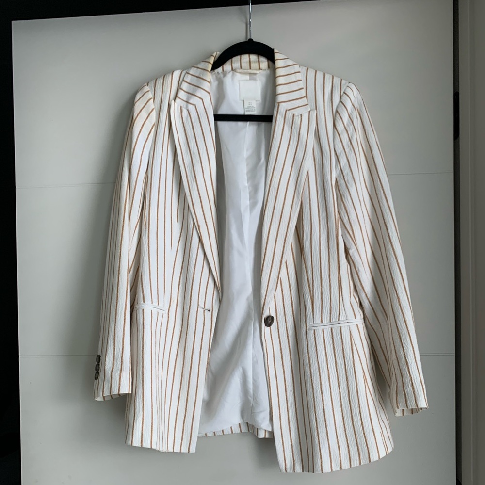 H & M White and Gold Blazer